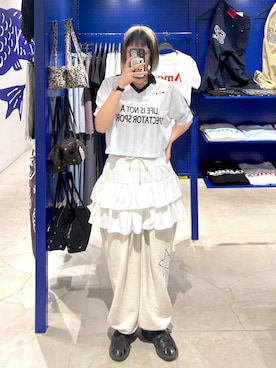 「ALAND（エーランド）のアイテム」を使った、SEINAさん（レディース・168cm）の春コーディネート