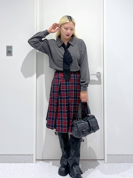 「アイテム（スウェット）」を使った、SEINAさん（レディース・168cm・20代）の秋コーディネート
