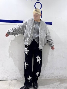 「アイテム（MA-1）」を使った、SEINAさん（レディース・168cm）の冬コーディネート