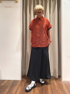 「grove（グローブ）の【洗える・体型カバー】レースドルマンシャツ（シャツ/ブラウス、オレンジ系）」を使った、bayashiさん（レディース・155cm）の夏コーディネート