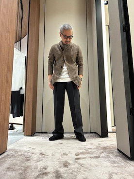 「EMPORIO ARMANI（エンポリオアルマーニ）のアイテム（ジャケット/アウター）」を使った、shiraさん（メンズ・175cm）の秋コーディネート