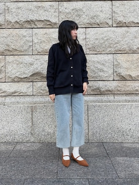 「アイテム（パンプス、イエロー系）」を使った、靴屋の人さん（レディース・160cm）の秋コーディネート