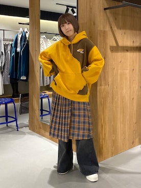 「PBLIM（ページボーイリム）のアイテム（スカート）」を使った、#ミズホさん（レディース・155cm）の秋コーディネート