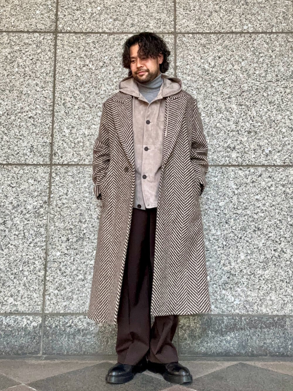 EMPORIO ARMANIのチェスターコートを使ったメンズ人気ファッション