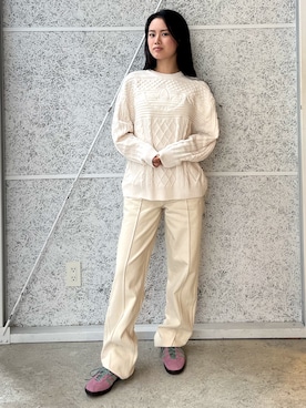 「タバコ」｜「アイテム（スウェット）」を使った、MTさん（レディース・155cm）の秋コーディネート