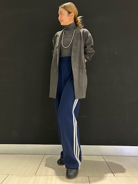 「ジャージ」｜「アイテム（スニーカー）」を使った、NCさん（レディース・157cm）の冬コーディネート
