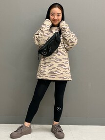 adidas×ステラマッカートニー　バックフリルデザインバルーントップスサイズM adidas×ステラマッカートニー バックフリルデザインバルーン