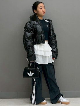 「アイテム（スウェットパンツ）」を使った、MAさん（レディース・148cm）の冬コーディネート