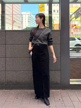 「CAPRICIEUX LE'MAGE（カプリシューレマージュ）の1ポイントスウェットライクニット（ニット/セーター、グレー系）」を使った、dennn_lemageさん（レディース・163cm）の秋コーディネート