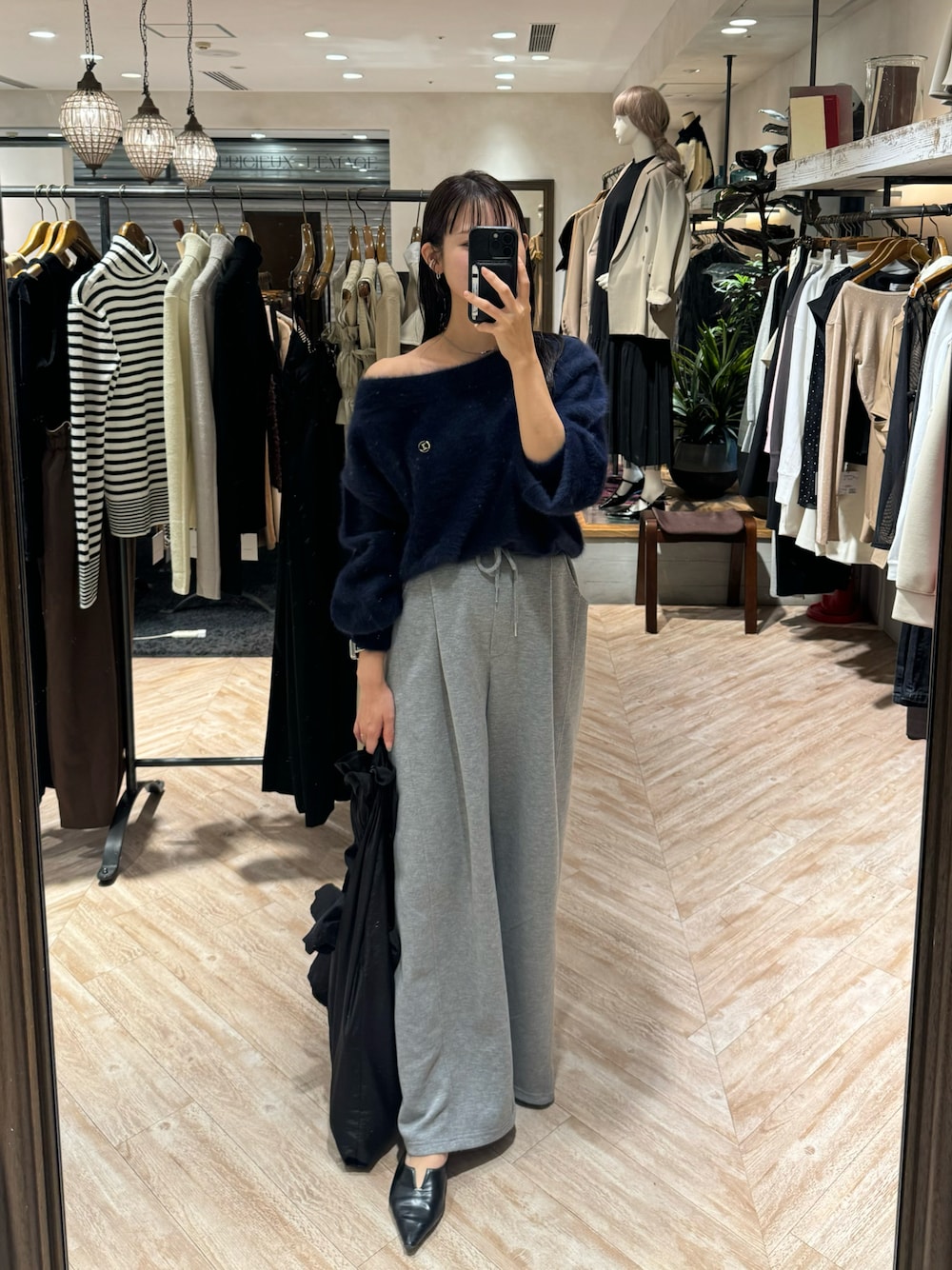 CAPRICIEUX LE'MAGE（カプリシューレマージュ）の「ステッチミュール