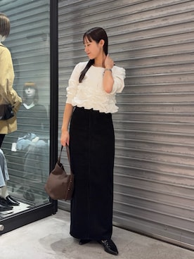 「CAPRICIEUX LE'MAGE（カプリシューレマージュ）のドッキングフリルダンボールカーディガン（Tシャツ/カットソー、ホワイト系）」を使った、dennn_lemageさん（レディース・163cm）の秋コーディネート
