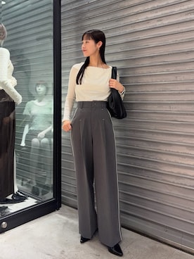 「CAPRICIEUX LE'MAGE（カプリシューレマージュ）の【スエード生地が新登場】ポインテッドローファー（ローファー、ブラック系）」を使った、dennn_lemageさん（レディース・163cm）の秋コーディネート