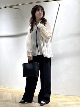 「ROPE'（ロペ）の【洗える・カセット服】ライトトリアセイージーワイドパンツ/お仕事・通勤・セットアップ対応（その他パンツ）」を使った、yayoiさん（レディース・160cm）の秋コーディネート