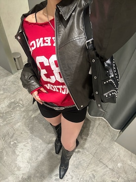 「WHO'S WHO gallery（フーズフーギャラリー）のエリオットナンバリングワンショルダースウェット（スウェット）」を使った、171miyuさん（レディース・153cm）の秋コーディネート