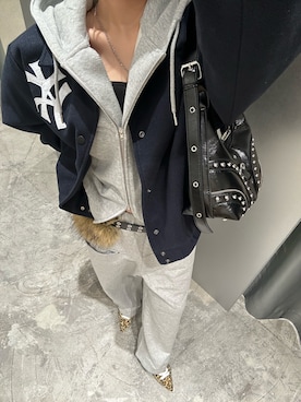 「アイテム（スタジャン）」を使った、171miyuさん（レディース・153cm）の秋コーディネート