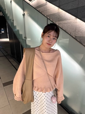 「アイテム（ショルダーバッグ、ゴールド系）」を使った、まゆゆさん（レディース・159cm）の秋コーディネート