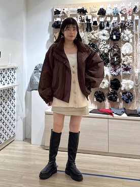 「LOWRYS FARM（ローリーズファーム）のシャギーロングＶカーディガン　595935（カーディガン/ボレロ）」を使った、まゆゆさん（レディース・159cm）の秋コーディネート