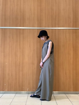 「イエベ」｜「アイテム（サロペット/オーバーオール）」を使った、さきてぃさん（レディース・153cm）の夏コーディネート