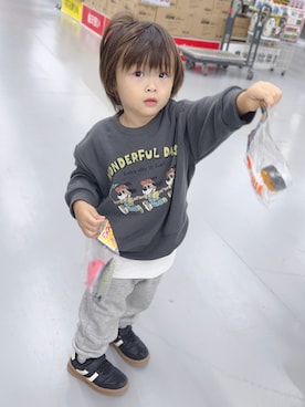 「アイテム（スウェットパンツ）」を使った、Lunarion.21さん（キッズ・90cm）の秋コーディネート