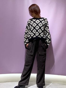 「Desigual（デシグアル）のアイテム（パンツ）」を使った、Desigual 磐田 STAFFさん（レディース・165cm）の春コーディネート