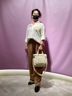 「Desigual（デシグアル）のアイテム（パンツ）」を使った、Desigual 磐田 STAFFさん（レディース・170cm）の春コーディネート