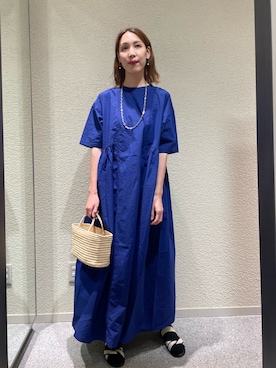 「かぐれ（カグレ）のコットンシルクサイドギャザーワンピース（ワンピース、ブルー系）」を使った、♢♦︎RINA♦︎♢さん（レディース・164cm）の夏コーディネート