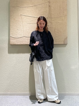 「かぐれ（カグレ）のコットンエンブロイダリーAラインシャツ（シャツ/ブラウス、ブラック系）」を使った、♢♦︎RINA♦︎♢さん（レディース・164cm）の夏コーディネート