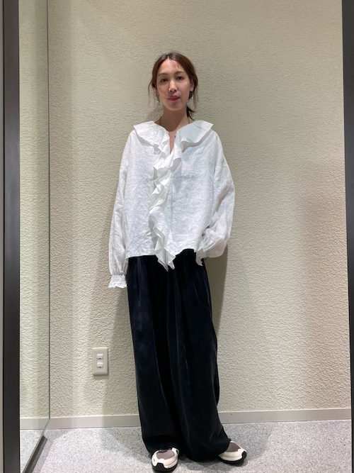 リネンフリルカラーシャツ