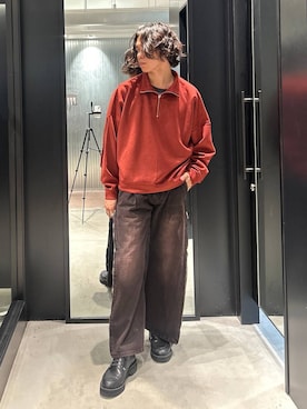 「アイテム（デニムパンツ、レッド系）」を使った、おざさん（メンズ・172cm）の秋コーディネート