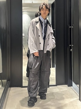 「HARE（ハレ）のチェーンラペルブローチ(HARE)（ネックレス、シルバー系）」を使った、おざさん（メンズ・172cm）の春コーディネート