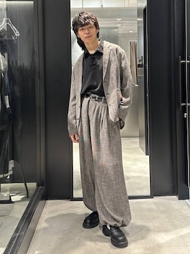 「HARE（ハレ）のアイテム（スラックス）」を使った、おざさん（メンズ・172cm）の春コーディネート