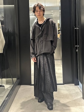 「HARE（ハレ）の【SET UP対応】ジャガードアシメプリーツシャツ(HARE)（シャツ/ブラウス、ブラック系）」を使った、おざさん（メンズ・172cm）の春コーディネート