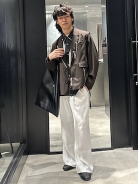 「HARE（ハレ）のアイテム（スラックス）」を使った、おざさん（メンズ・172cm）の春コーディネート