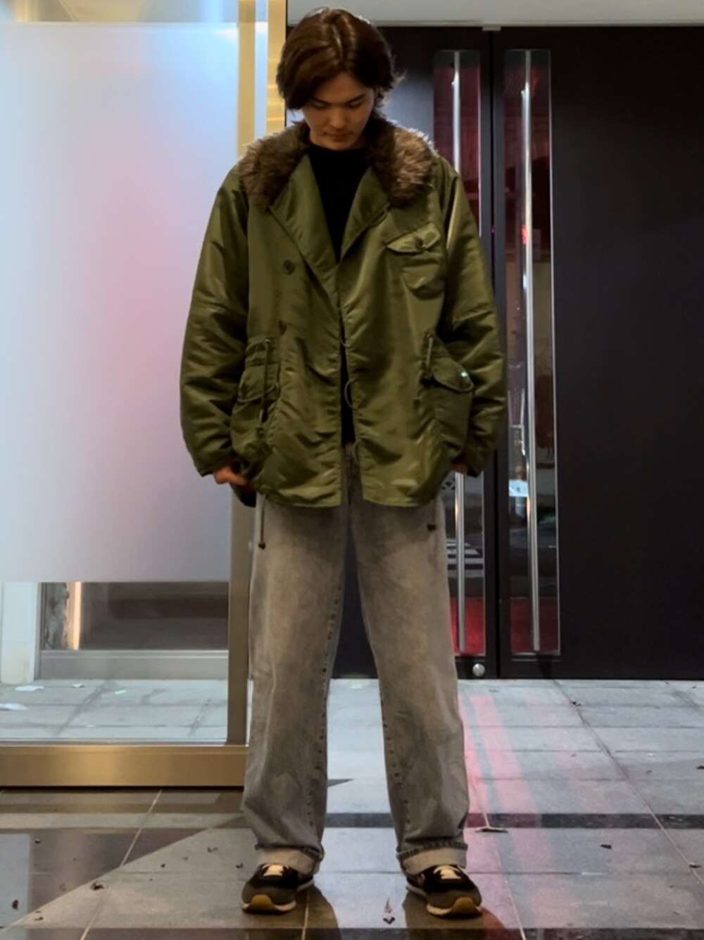 Yohji Yamamotoのミリタリージャケットを使った人気ファッション