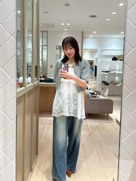 「アイテム（パンプス、イエロー系）」を使った、Takaraさん（レディース・166cm）の秋コーディネート