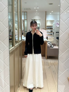 「mystic（ミスティック）の長袖ポロニット（カーディガン/ボレロ、ブラック系）」を使った、Takaraさん（レディース・166cm）の春コーディネート