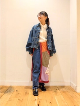 「アイテム（デニムジャケット）」を使った、Mizuhoさん（レディース・162cm）の秋コーディネート