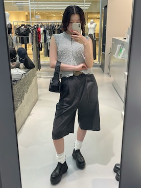 「EMODA（エモダ）のアイテム（ソックス/靴下）」を使った、塩山茉莉亜さん（レディース・169cm）の春コーディネート