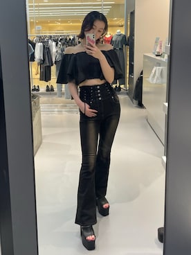 「ハイウエスト」｜「アイテム（Tシャツ/カットソー）」を使った、塩山茉莉亜さん（レディース・169cm）の夏コーディネート