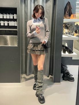 「アイテム（レッグウォーマー）」を使った、塩山茉莉亜さん（レディース・169cm）の秋コーディネート
