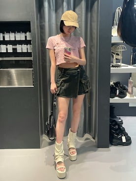 「アイテム（ピアス（両耳用））」を使った、塩山茉莉亜さん（レディース・169cm）の夏コーディネート