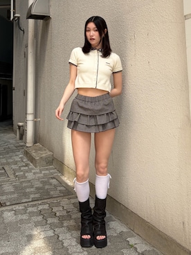 「EMODA（エモダ）のアイテム」を使った、塩山茉莉亜さん（レディース・169cm）の夏コーディネート
