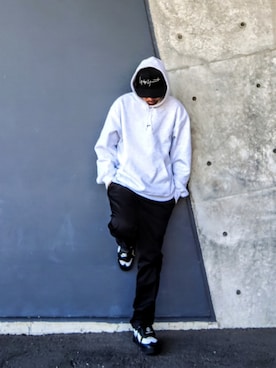 「アイテム（パーカー）」を使った、hasshi(ハッシー)さん（メンズ・172cm・40代）の冬コーディネート