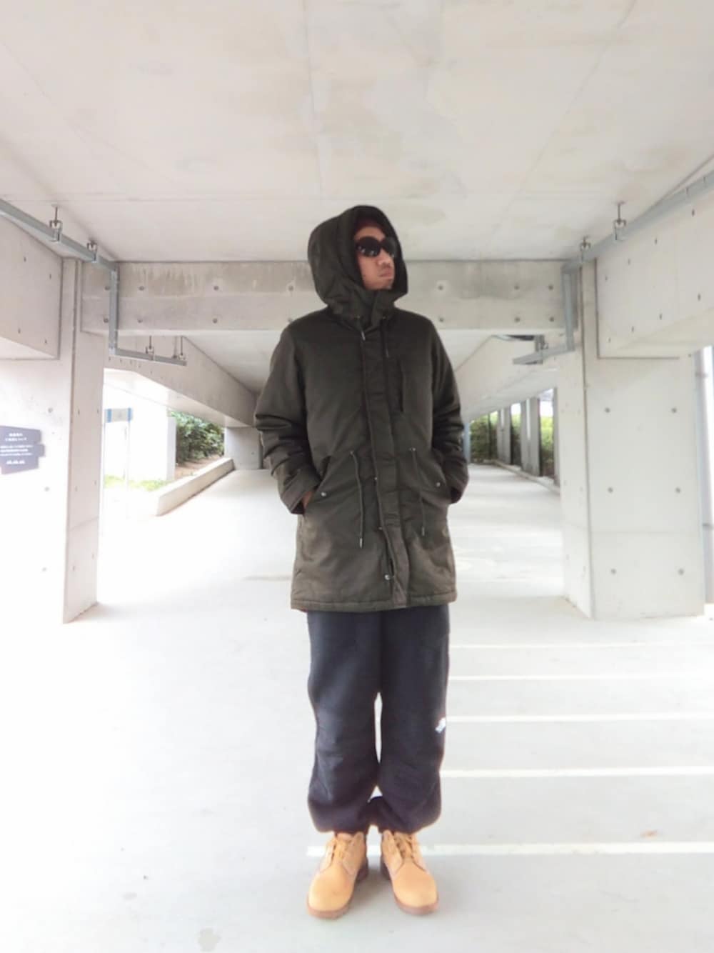 「THE NORTH FACE、Timberland、back number、モッズコート、カーキ、ストリート、アイスクライマー、冬コーデ、防寒　、中綿、デナリスリップオンパンツ」｜「BACK NUMBERの【BACK NUMBER】中綿モッズコート（ミリタリージャケット、グリーン系）」を使った、hasshi(ハッシー)さん（メンズ・172cm）の冬コーディネートの1枚目の写真