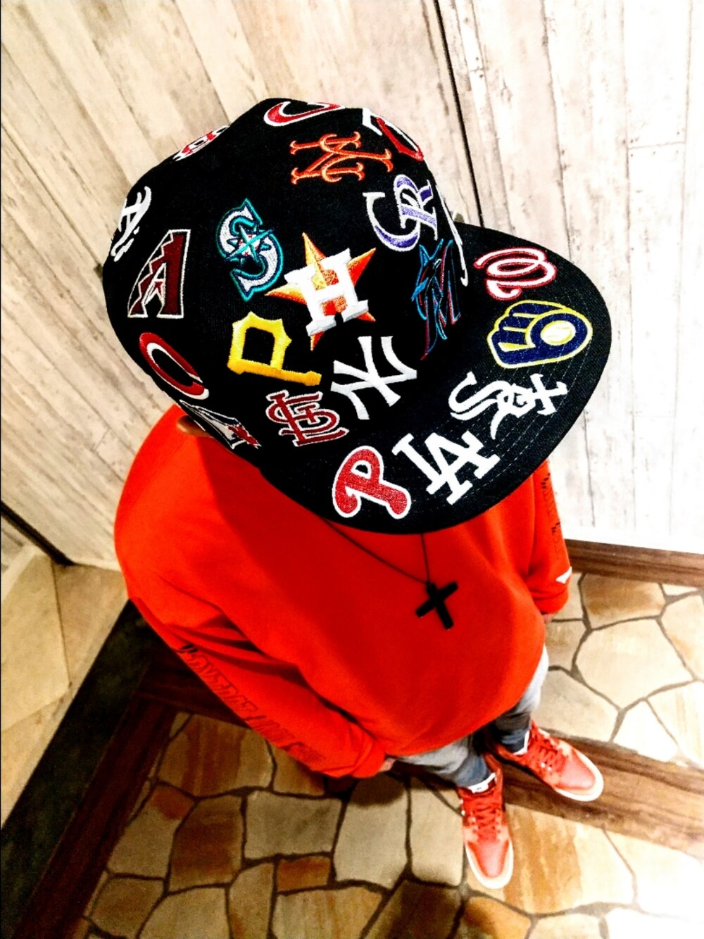 hasshi(ハッシー)さんの「NEW ERA/ニューエラ キャップ 9FIFTY Team Logo Allover チームロゴオールオーバー 13337444（NEW ERA）」を使ったコーディネートの1枚目の写真