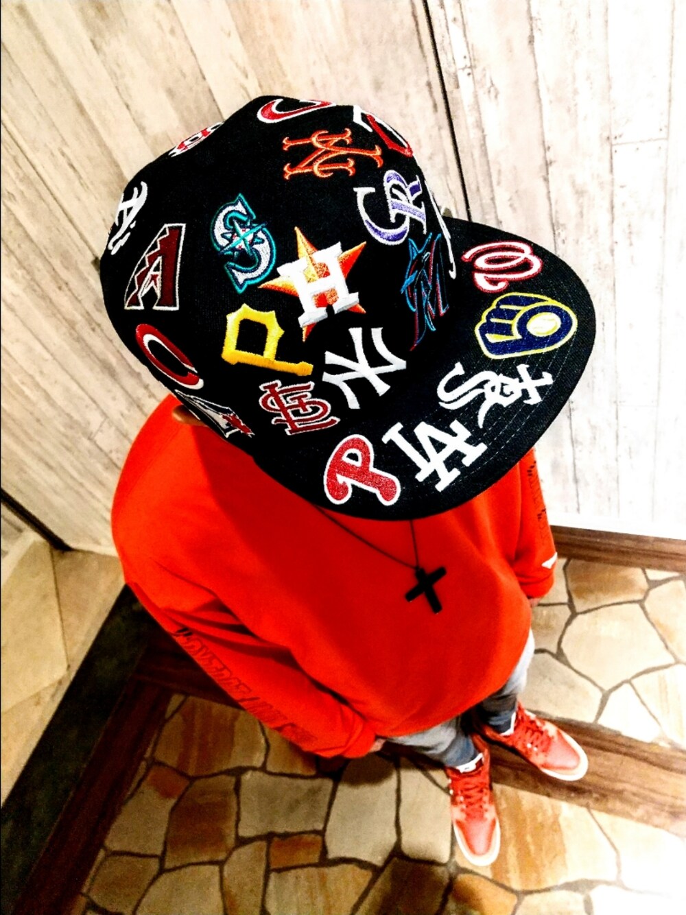 hasshi(ハッシー)さんの「NEW ERA/ニューエラ キャップ 9FIFTY Team Logo Allover チームロゴオールオーバー 13337444（NEW ERA）」を使ったコーディネート