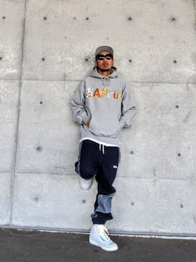 「アイテム（デニムパンツ）」を使った、hasshi(ハッシー)さん（メンズ・172cm・40代）の冬コーディネート