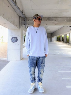 「アイテム（スニーカー）」を使った、hasshi(ハッシー)さん（メンズ・172cm・40代）の秋コーディネート