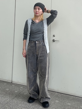 「Ungrid（アングリッド）のタックデザインオフショルロングスリーブTee（Tシャツ/カットソー）」を使った、佐藤薫さん（レディース・162cm）の秋コーディネート