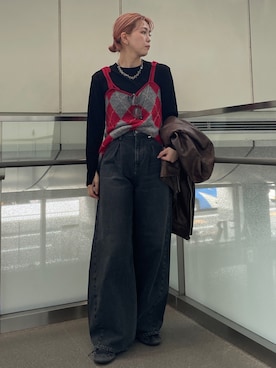 「Ungrid（アングリッド）のウエストタックカーブデニム（デニムパンツ）」を使った、佐藤薫さん（レディース・162cm）の秋コーディネート